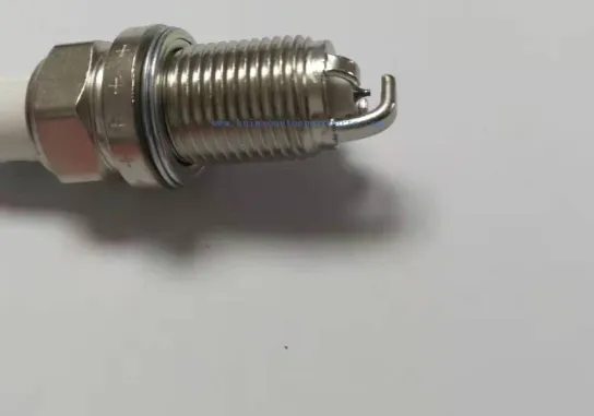 cmr7a spark plug